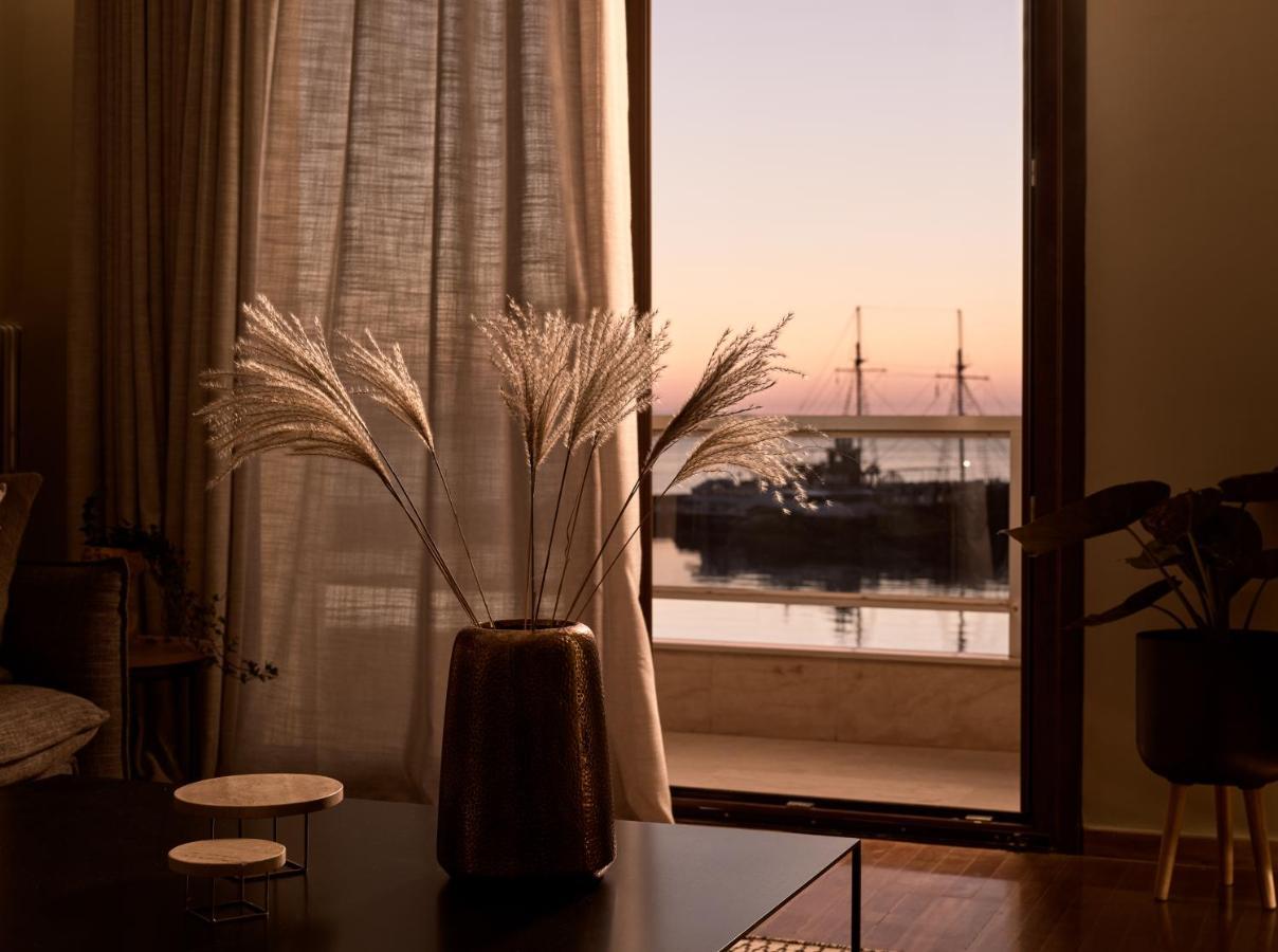 Monopolio Waterfront Apartment With Sea View, By Zantewize Luaran gambar