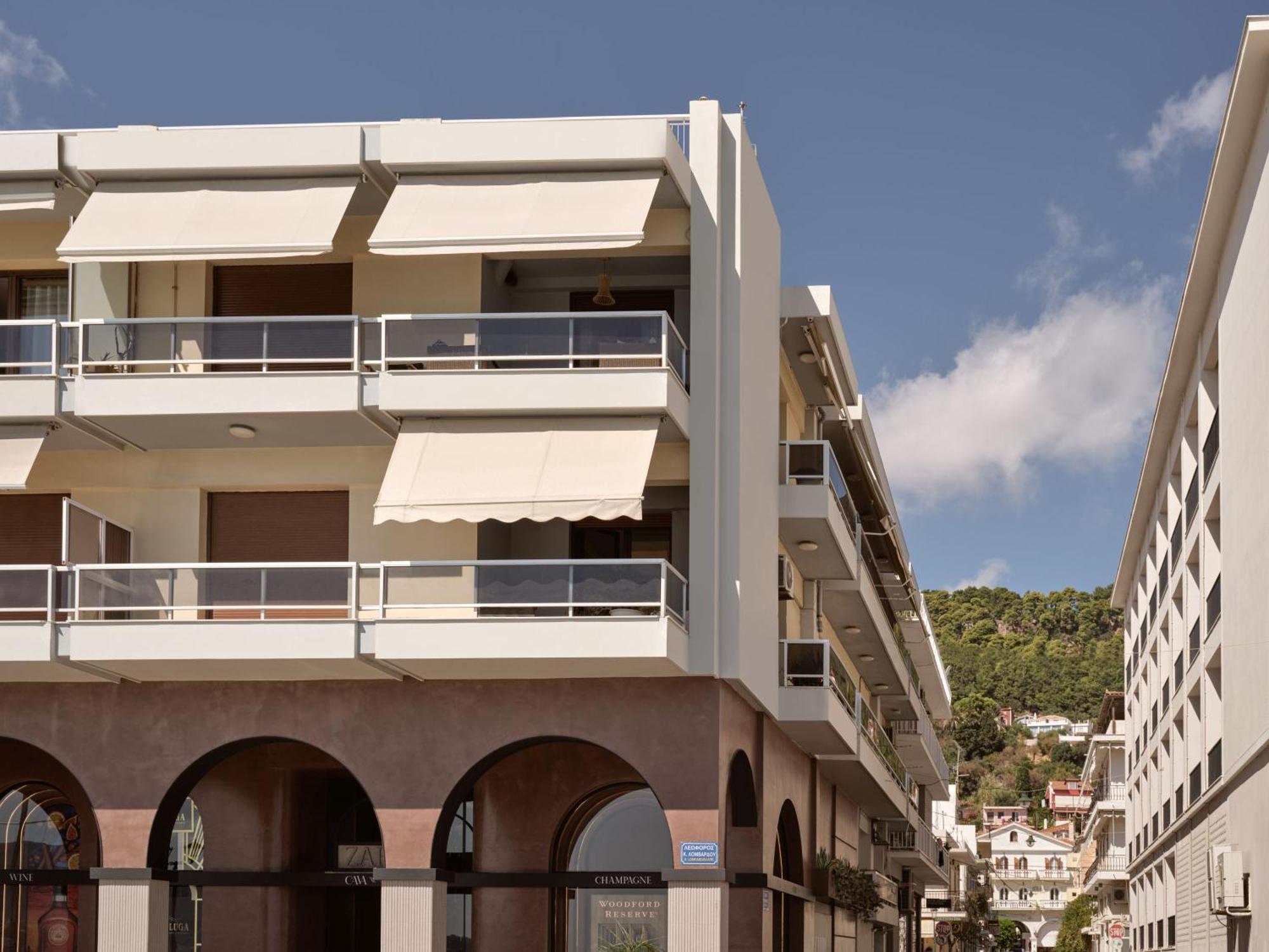 Monopolio Waterfront Apartment With Sea View, By Zantewize Luaran gambar